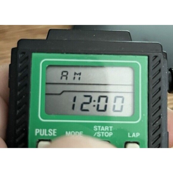 Vintage Sport Jogger Mate Pulse Monitor Watch Japan 2”  Square Design Working - Picture 6 of 7